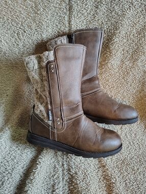 Muk Luks Women's Cable Knit Faux Leather Sherpa Lined Boots Full Zip Size 10